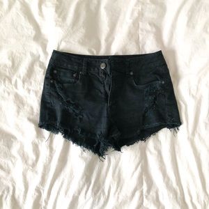AMERICAN EAGLE HIGHT RISE SHORTS